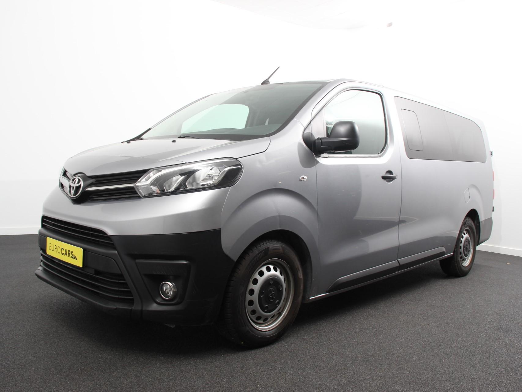 Foto van Toyota Proace Shuttle