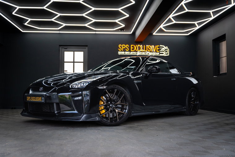 Foto van Nissan GT-R