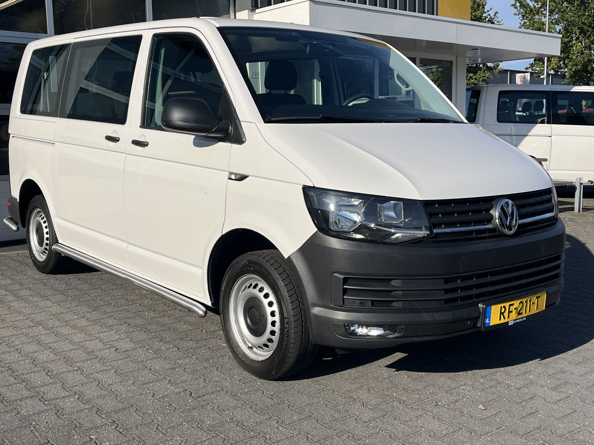 Foto van Volkswagen Transporter Kombi