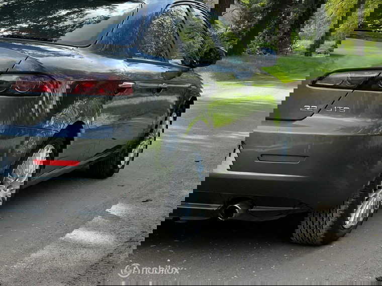 Alfa Romeo 159