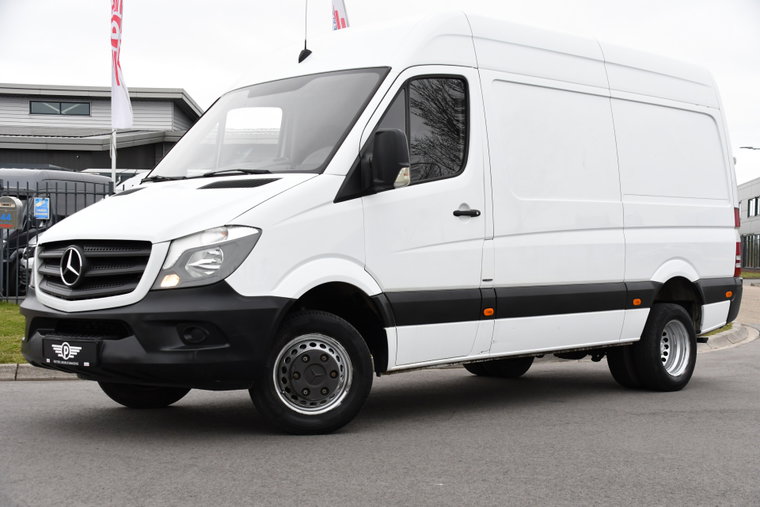 Mercedes-Benz Sprinter foto 1