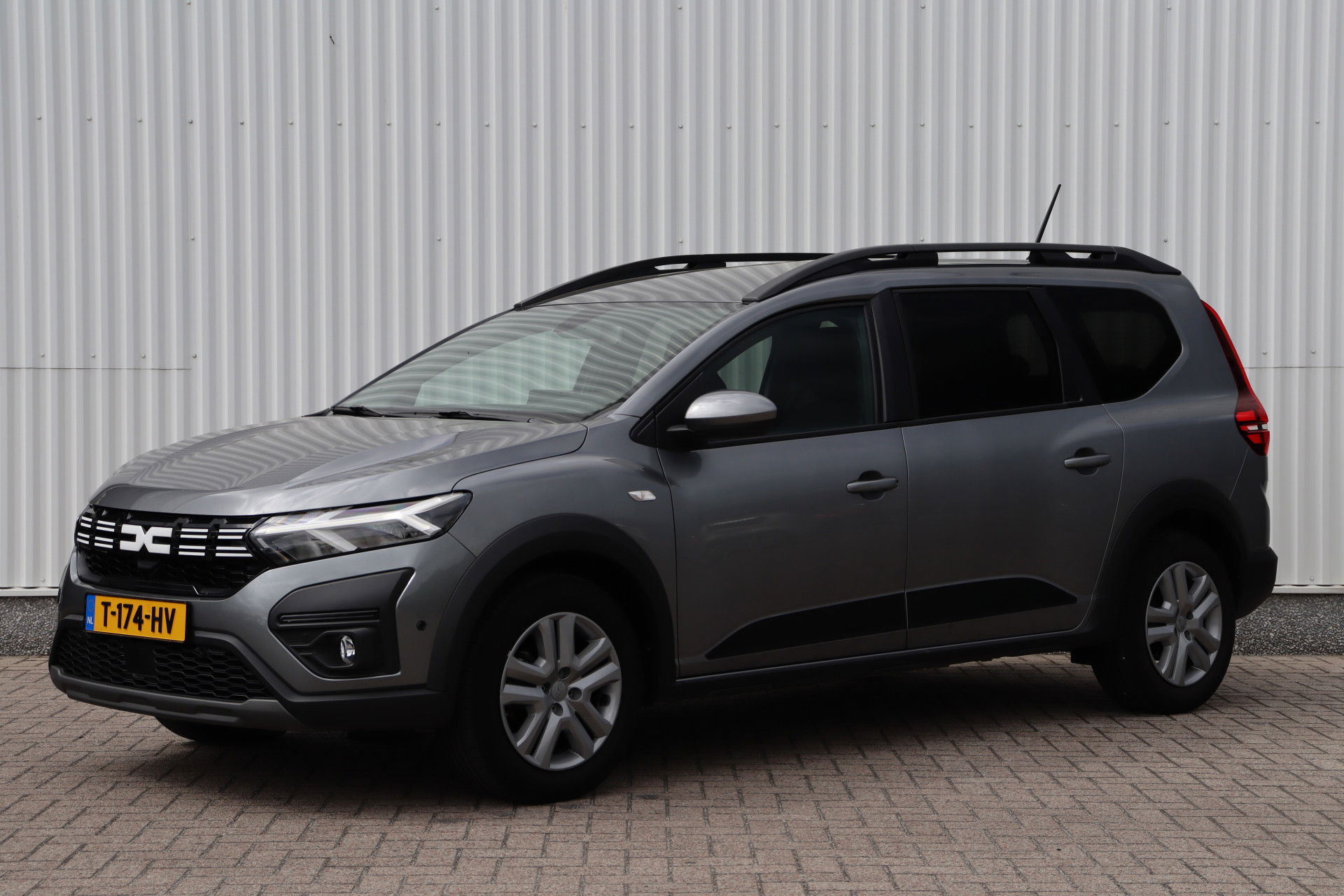 Foto van Dacia Jogger