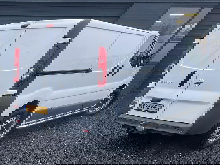 Nissan Primastar
