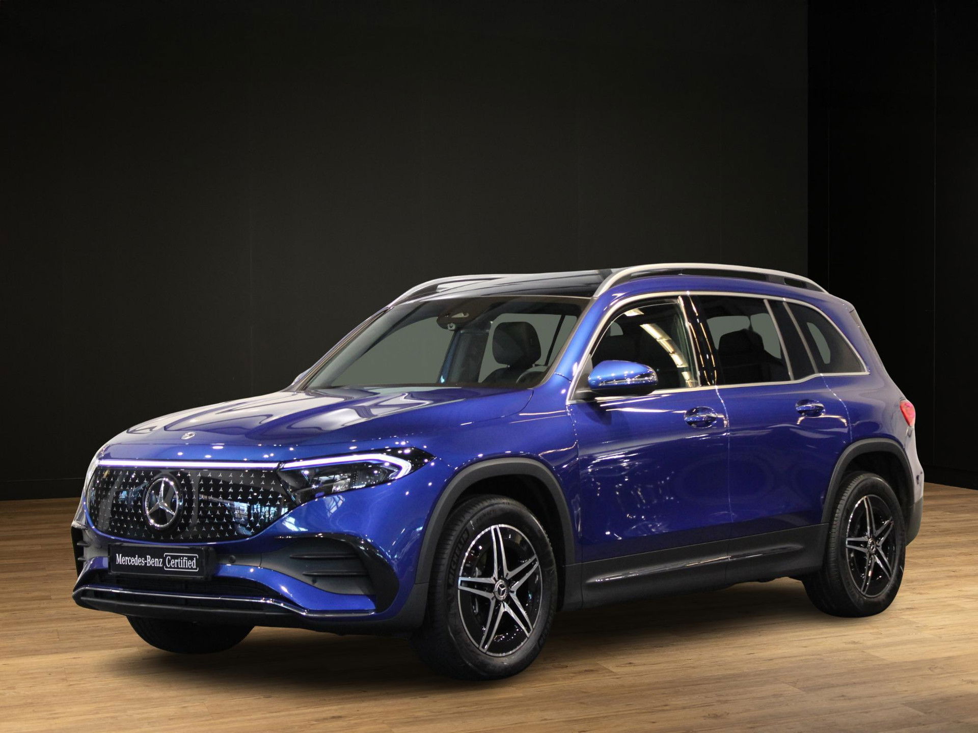 Foto van Mercedes-Benz EQB