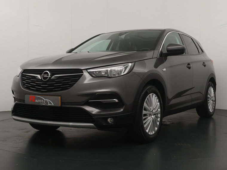 Opel Grandland X foto 1