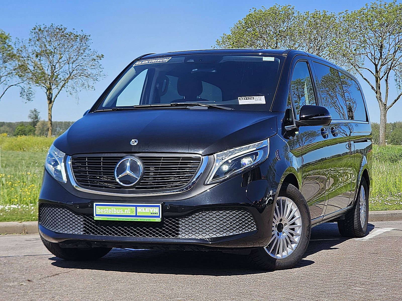 Foto van Mercedes-Benz EQV