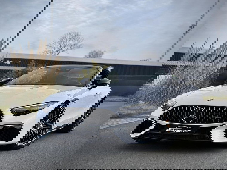 Foto van Mercedes-Benz SL