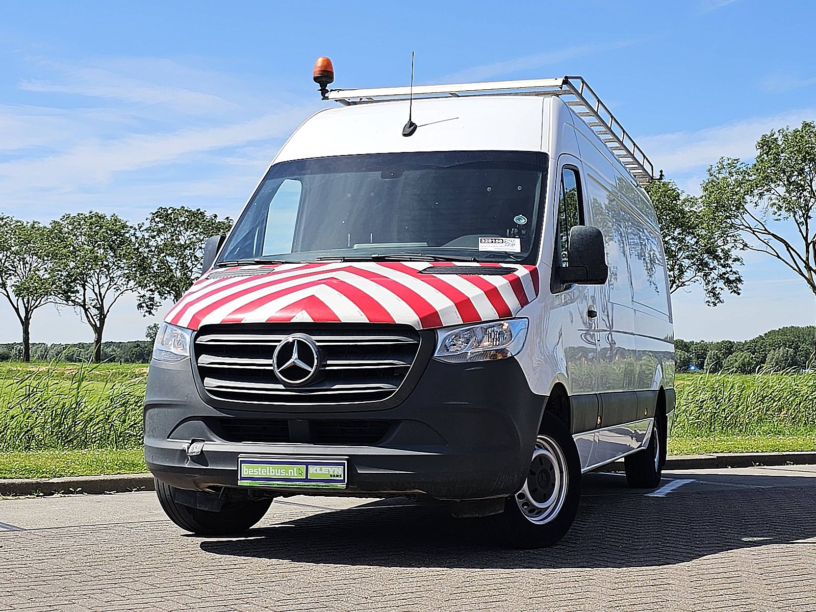 Foto van Mercedes-Benz Sprinter