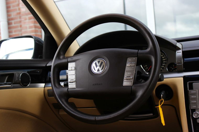 Volkswagen Phaeton