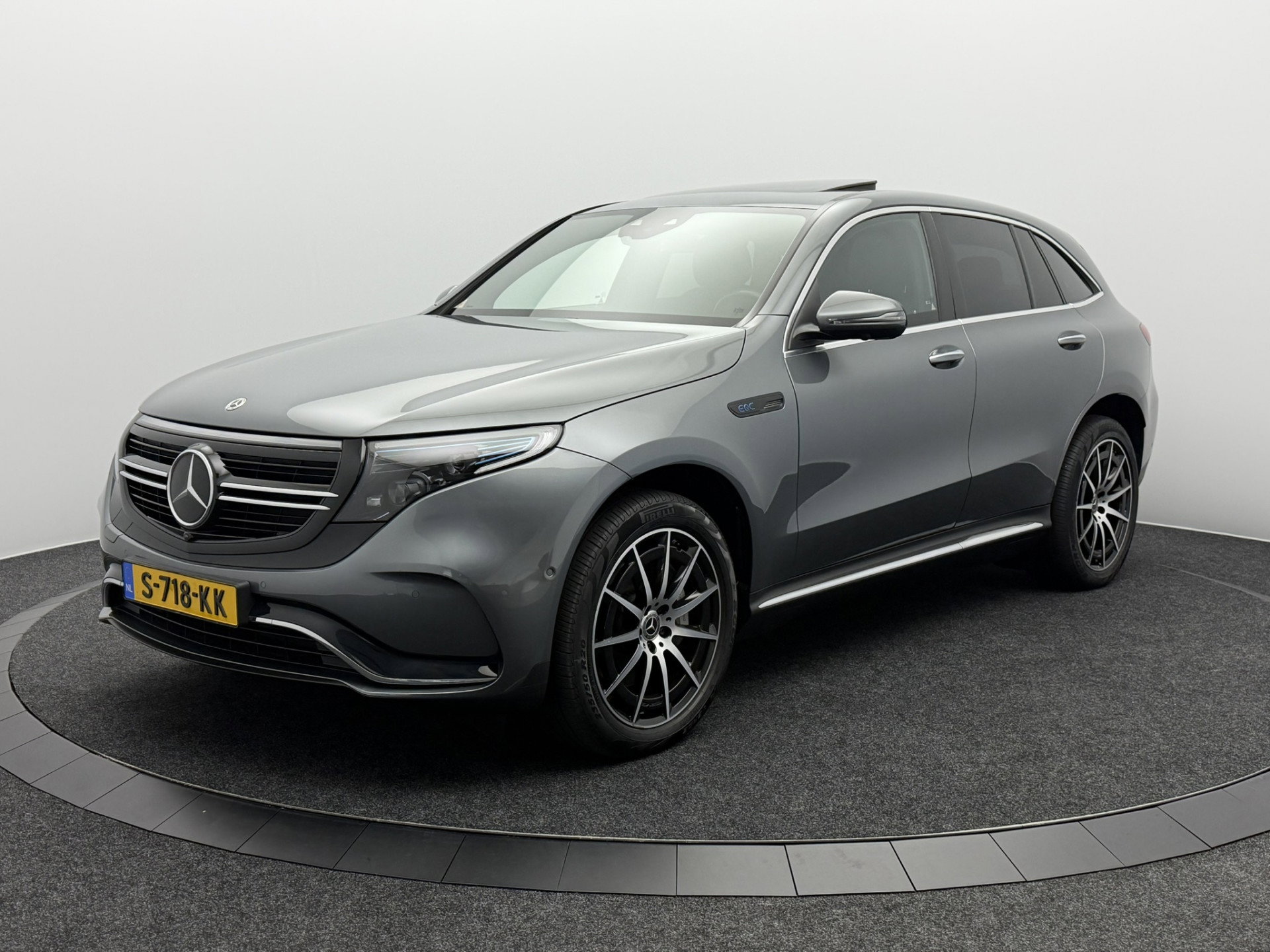 Foto van Mercedes-Benz EQC
