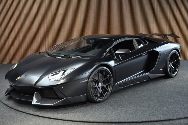 Lamborghini Aventador