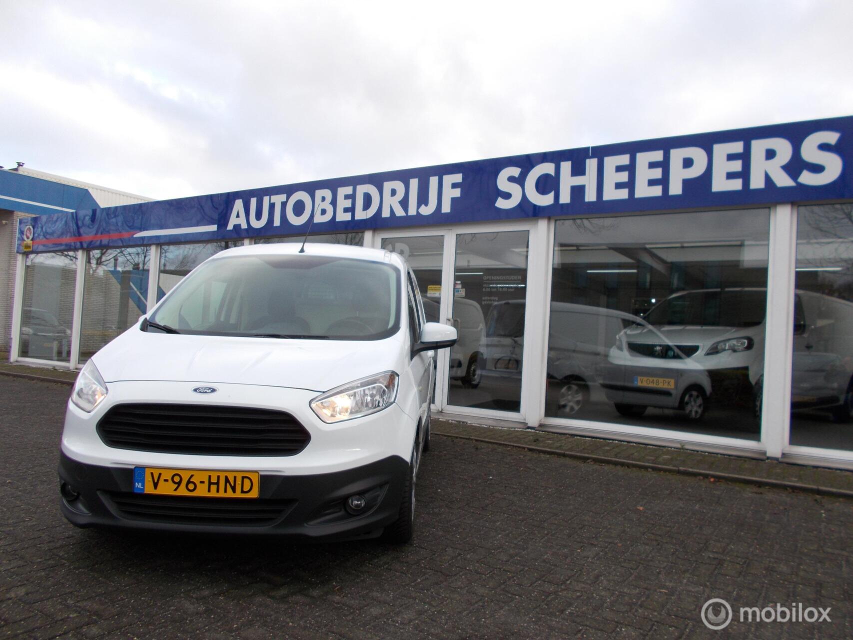 Foto van Ford Transit Courier