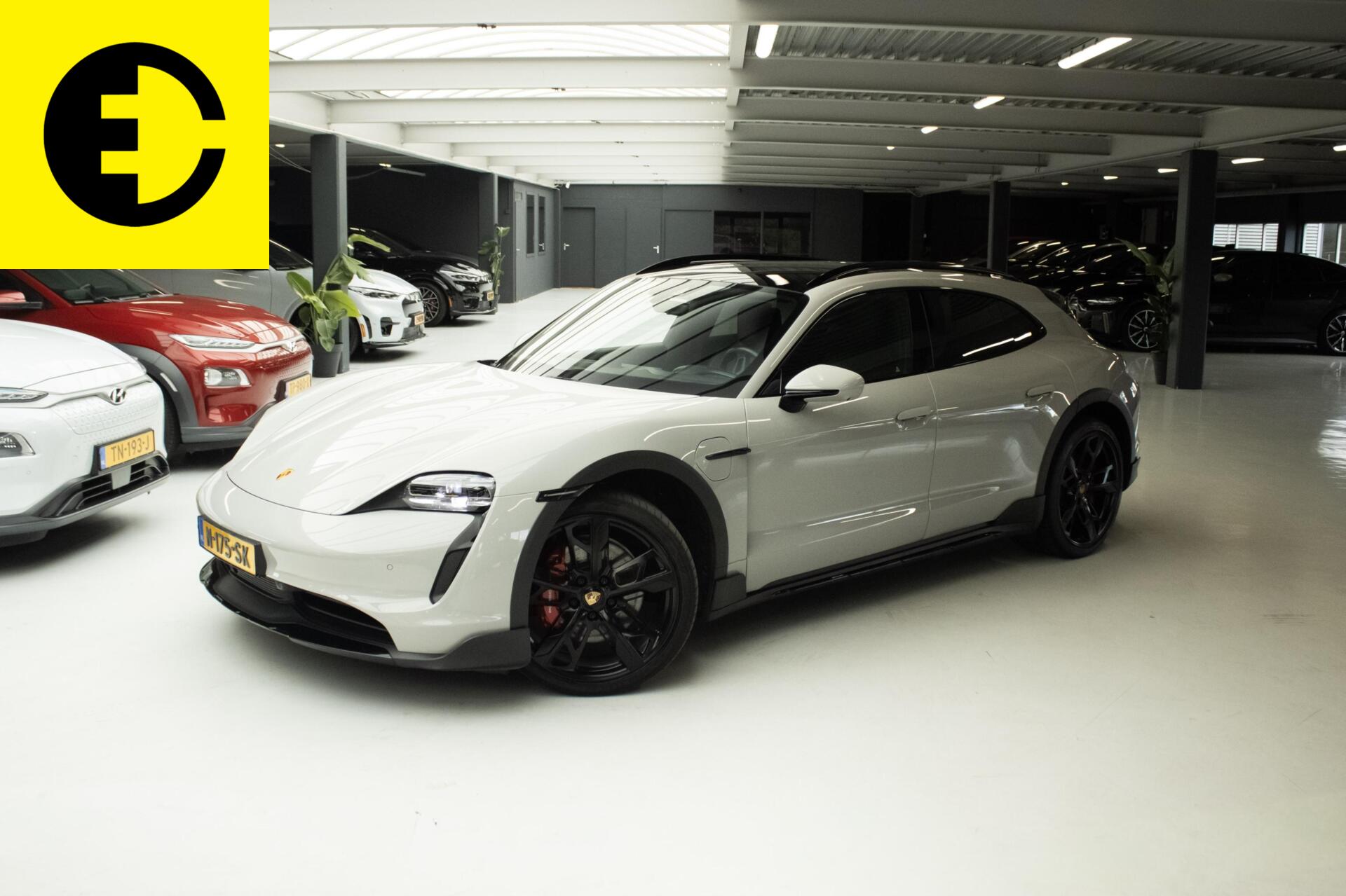 Foto van Porsche Taycan