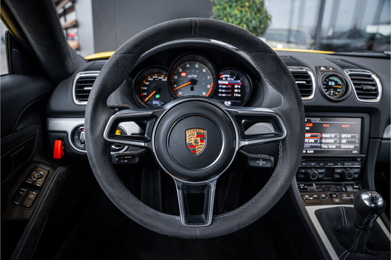 Porsche Cayman