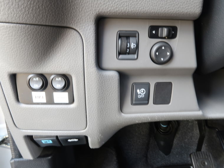 Nissan NV200