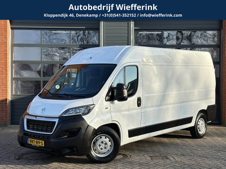 Foto van Peugeot e-Boxer