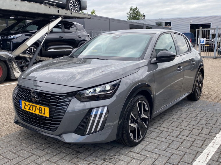 Foto van Peugeot e-208