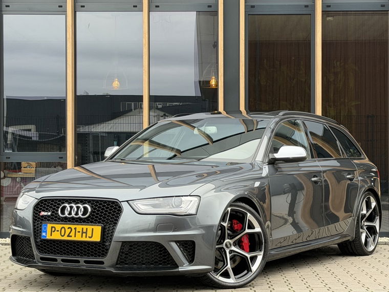 Foto van Audi RS4