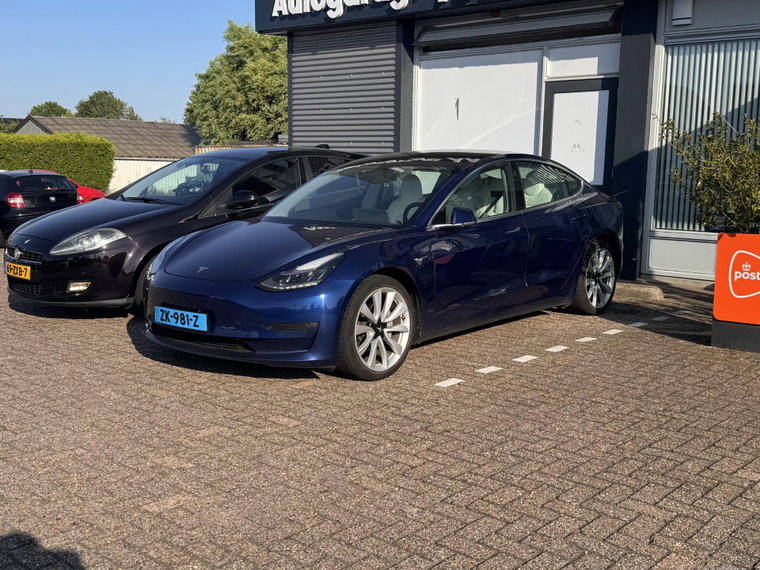 Foto van Tesla Model 3