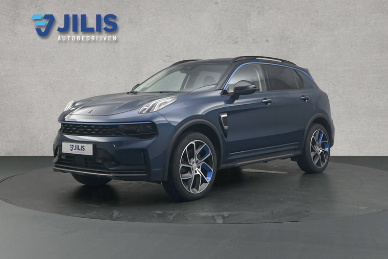 Lynk & Co 01 foto 1
