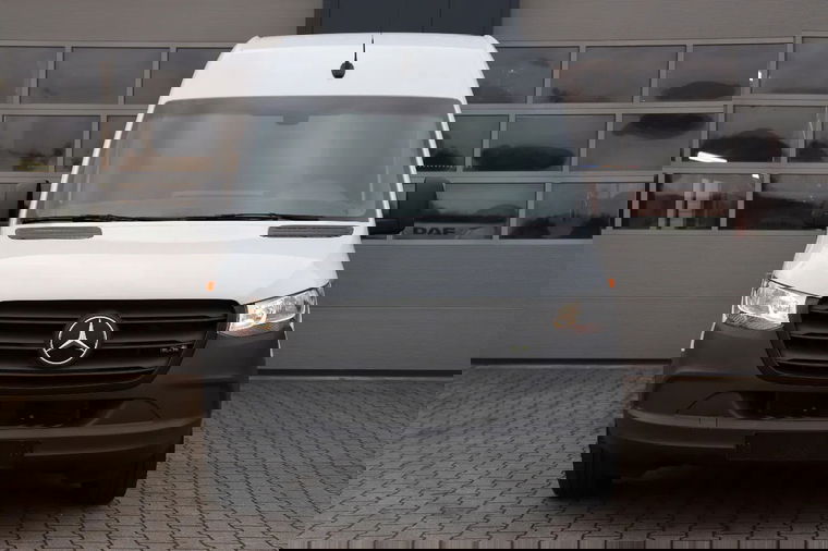 Mercedes-Benz E-Sprinter