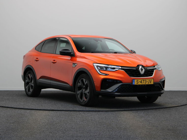 Renault Arkana foto 1