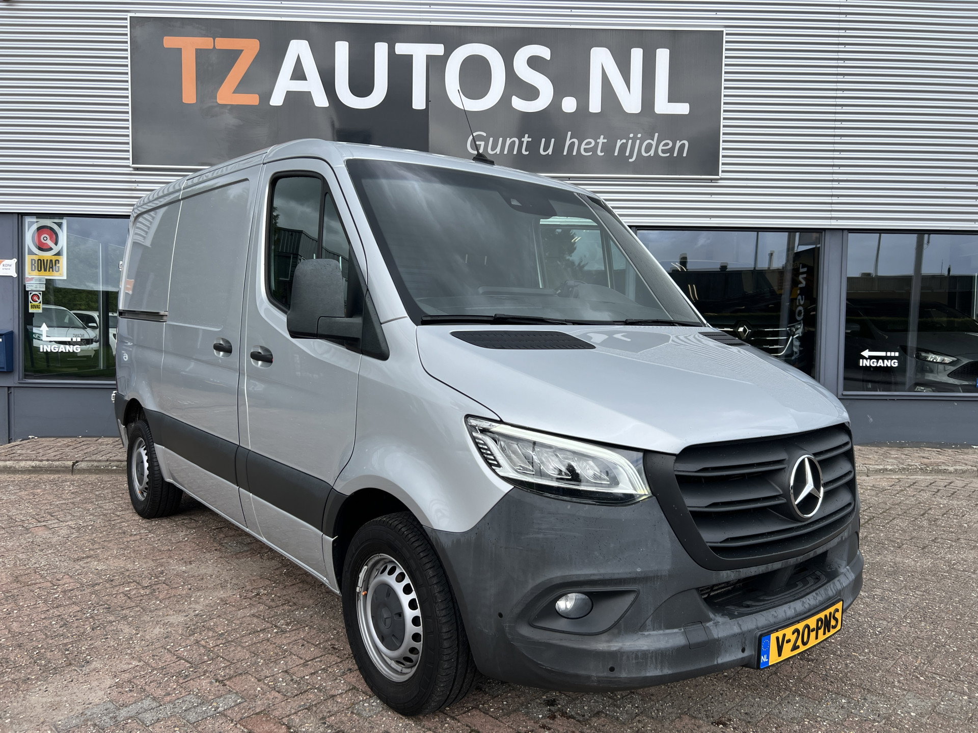 Foto van Mercedes-Benz Sprinter