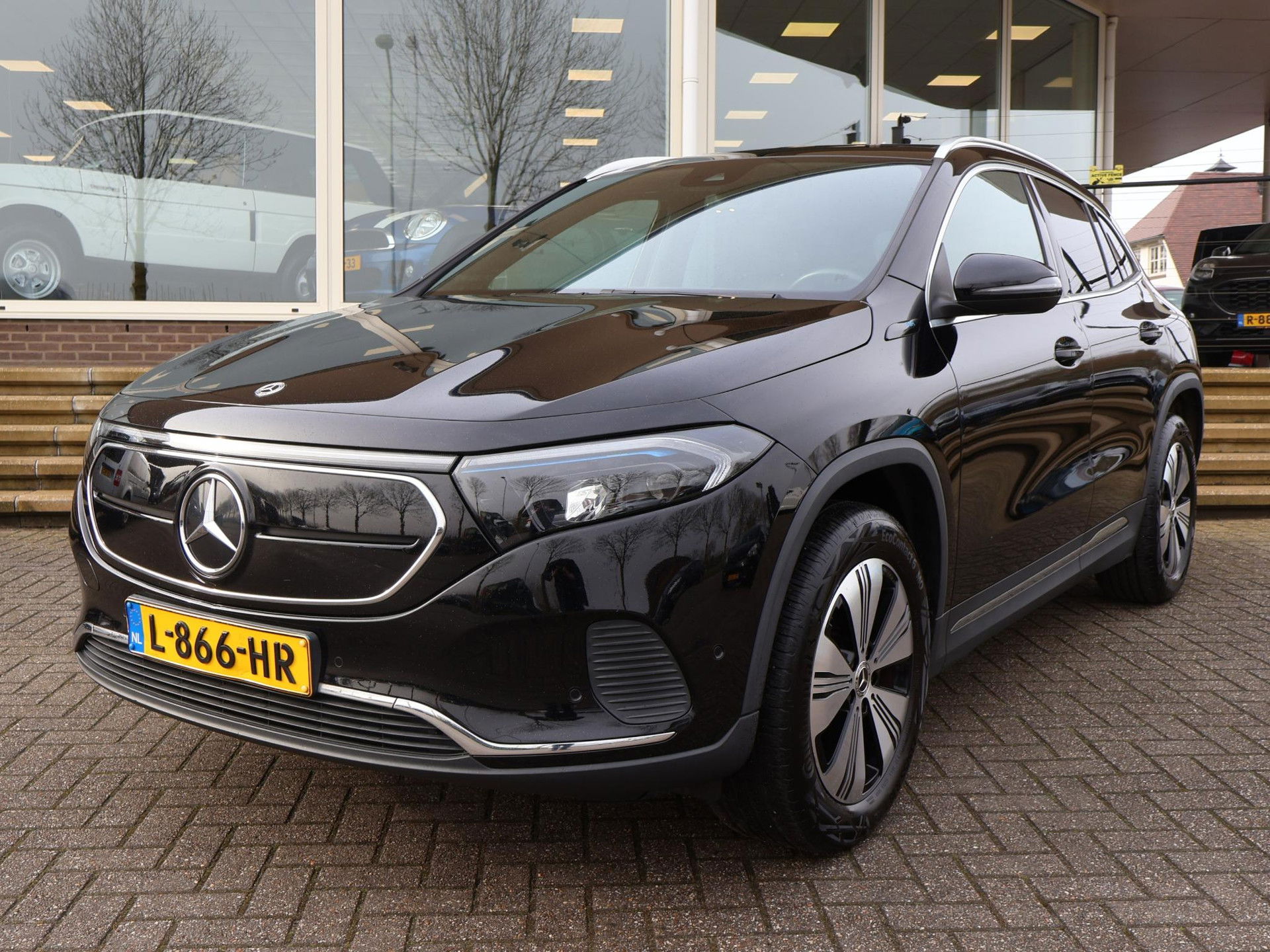 Foto van Mercedes-Benz EQA