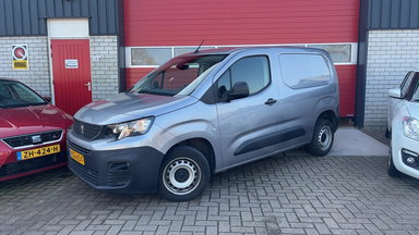 Foto van Peugeot Partner