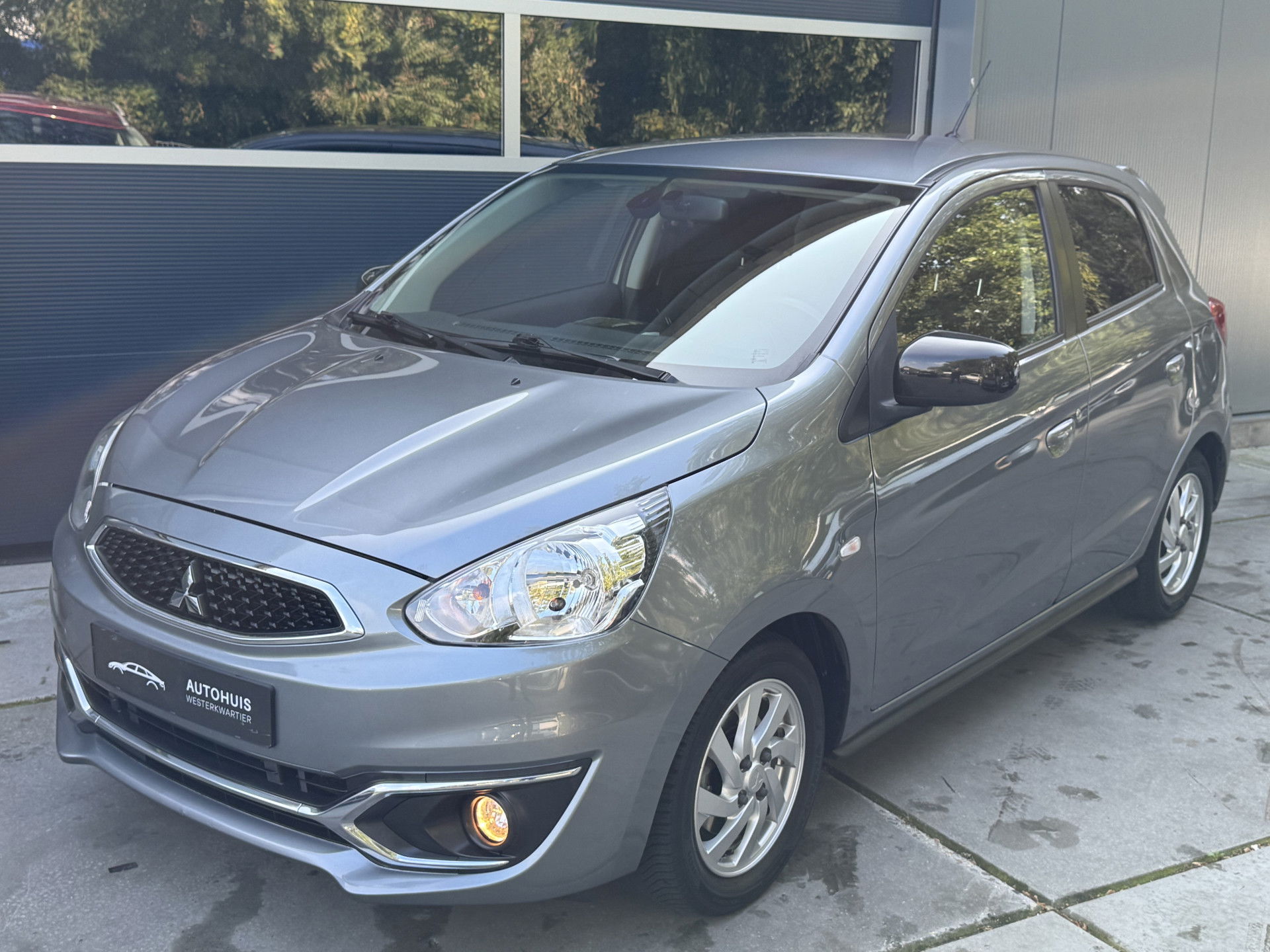 Foto van Mitsubishi Space Star