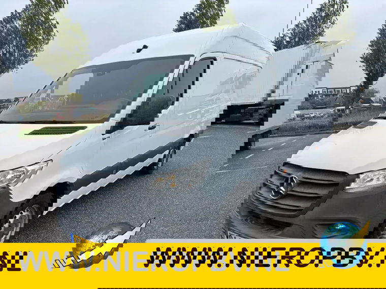 Foto van Mercedes-Benz Sprinter