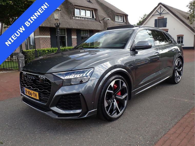 Foto van Audi RSQ8