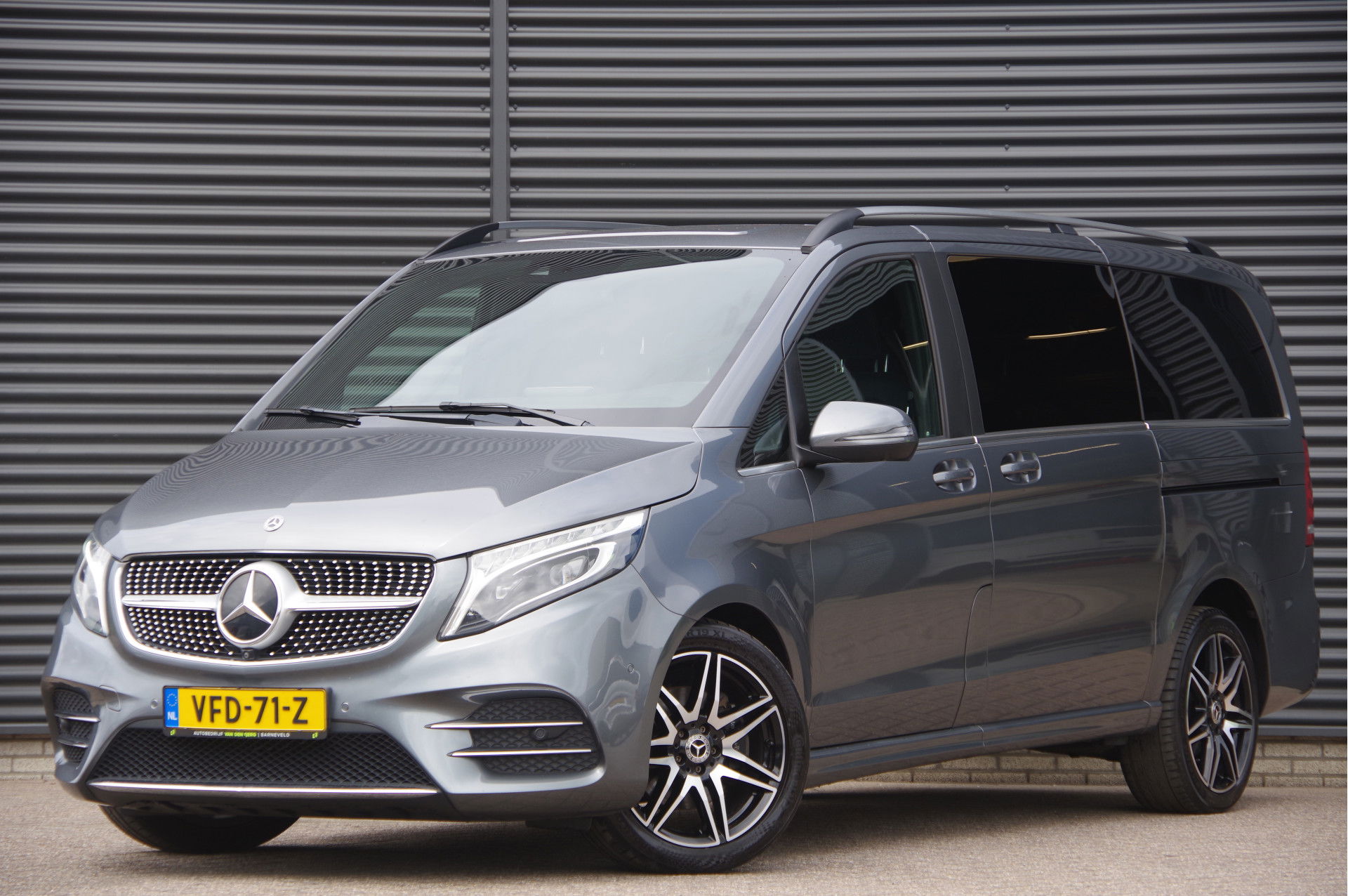 Foto van Mercedes-Benz V-Klasse
