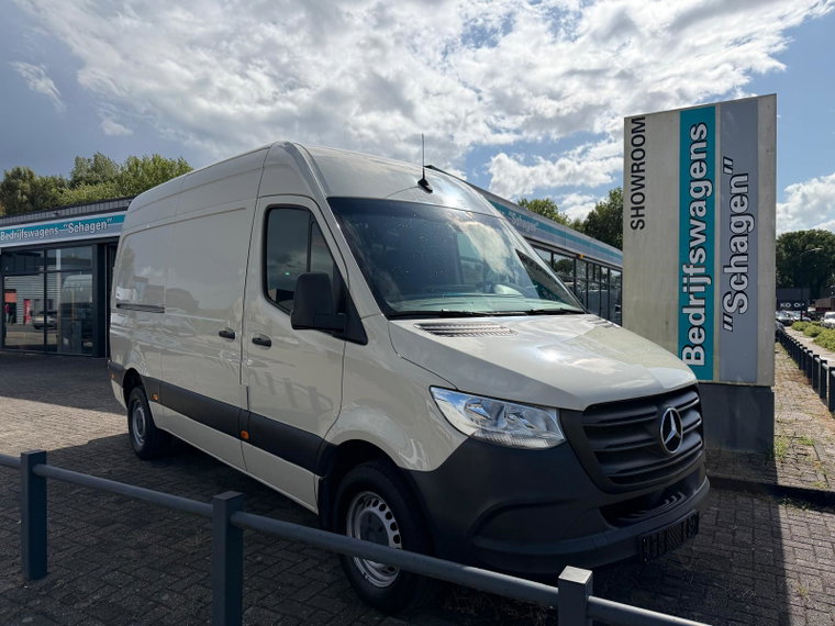 Foto van Mercedes-Benz Sprinter