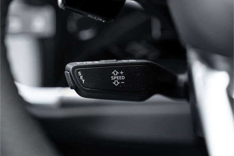 Audi RSQ3