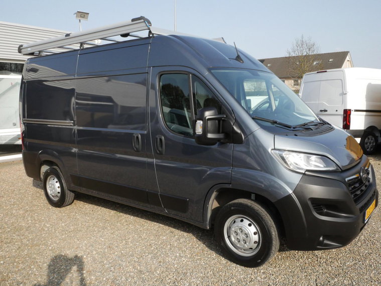 Foto van Opel Movano