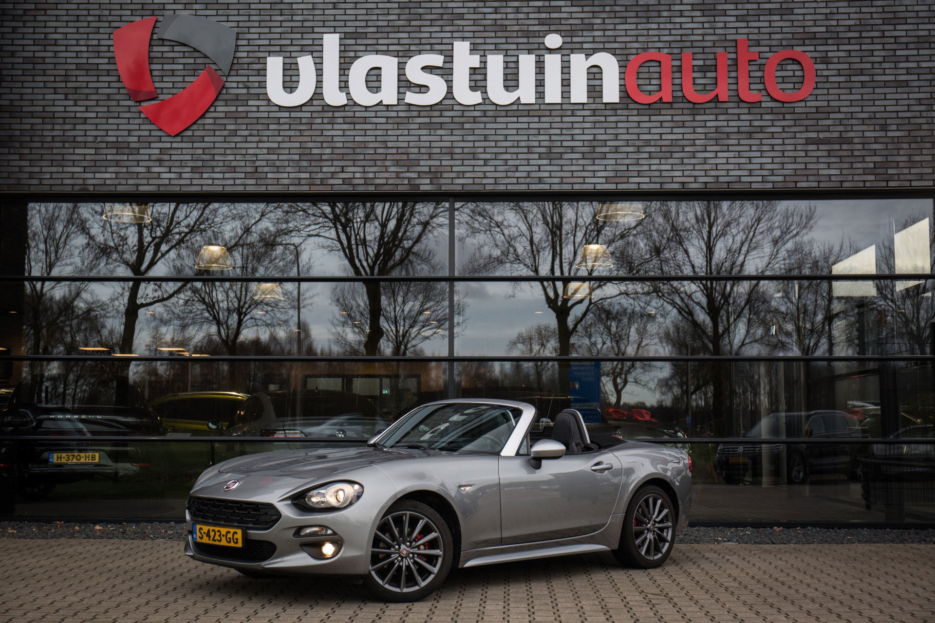 Foto van Fiat 124 Spider