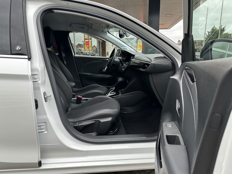 Opel CORSA-E