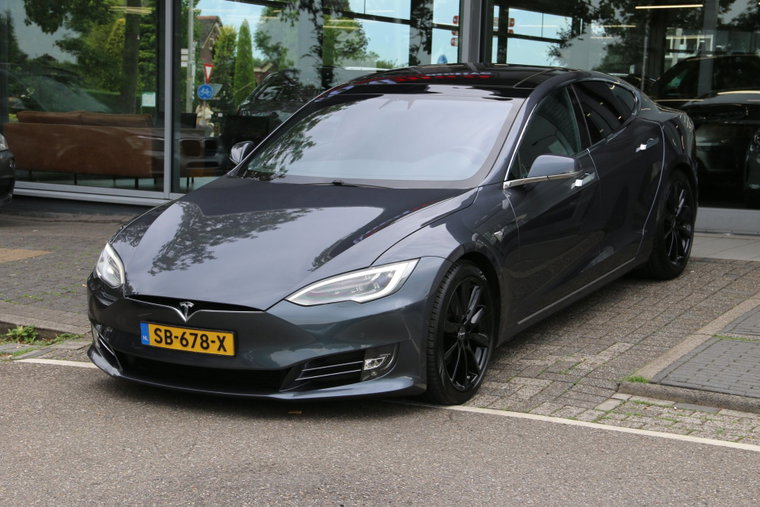 Tesla Model S