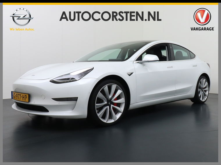 Foto van Tesla Model 3 Gereserveerd
