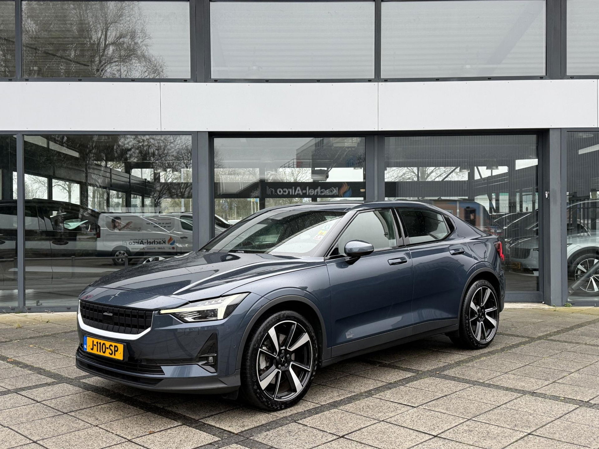 Foto van Polestar 2