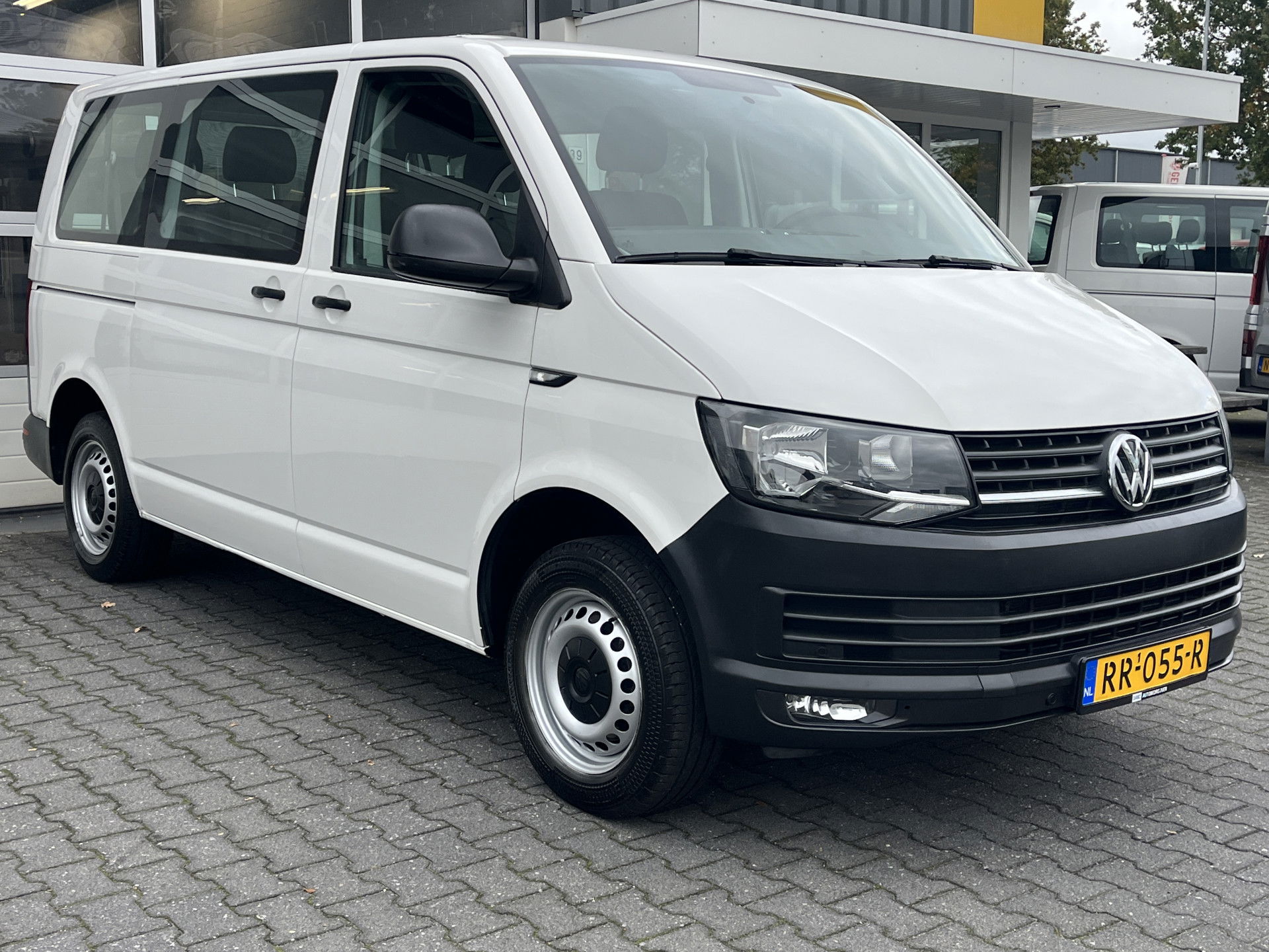 Foto van Volkswagen Transporter Kombi