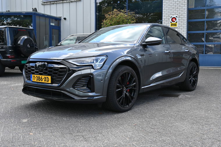 Foto van Audi Q8 Sportback e-tron