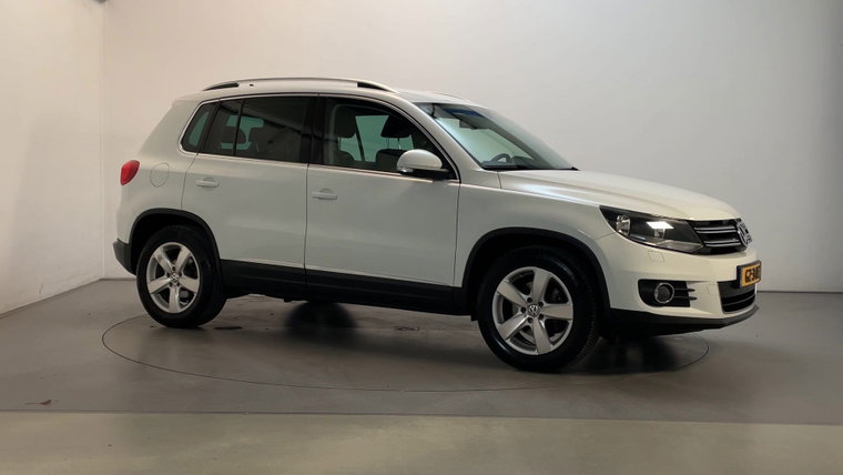 Volkswagen Tiguan foto 1