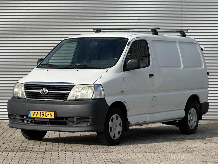 Toyota HiAce foto 1