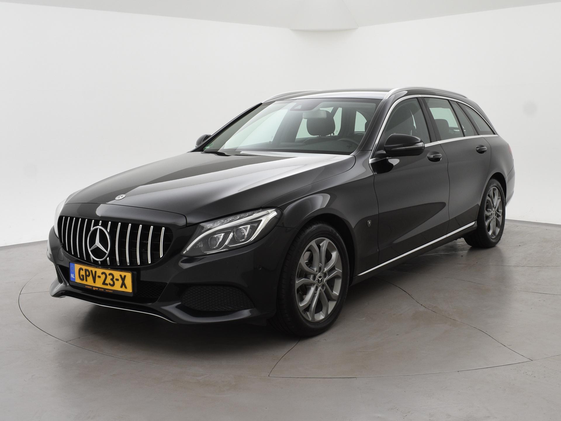 Foto van Mercedes-Benz C-Klasse