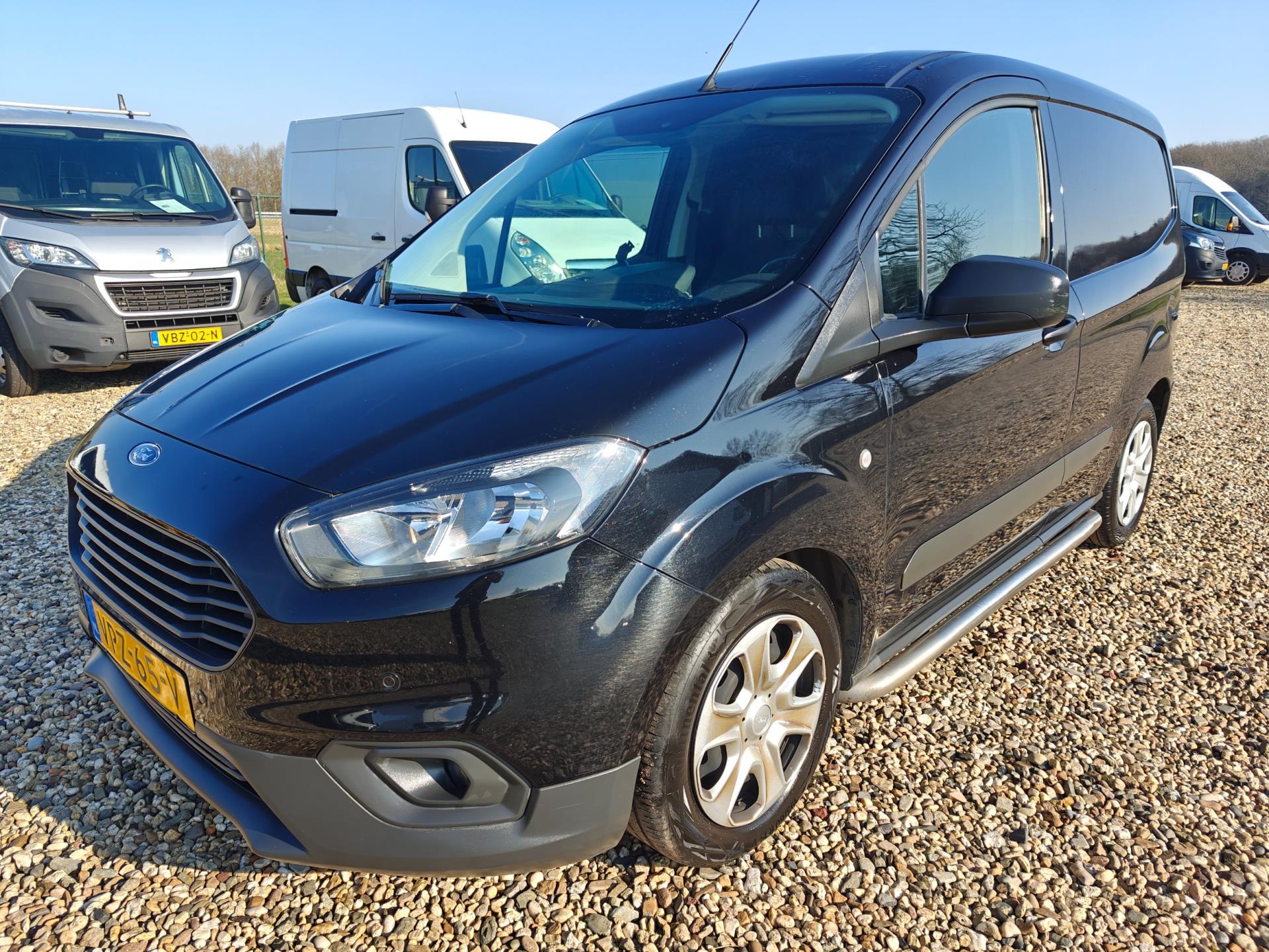 Foto van Ford Transit Courier