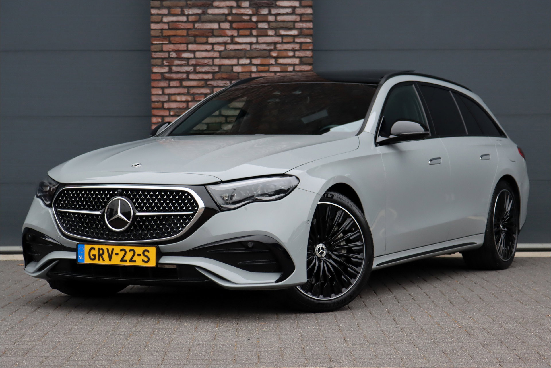 Foto van Mercedes-Benz E-Klasse