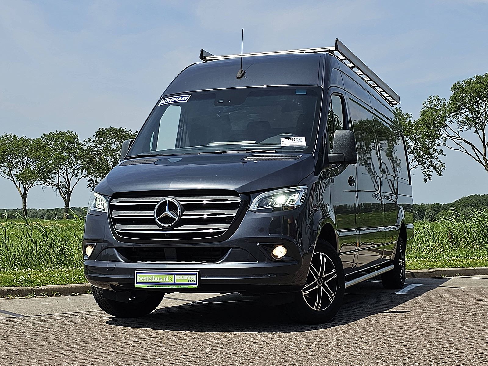 Foto van Mercedes-Benz Sprinter