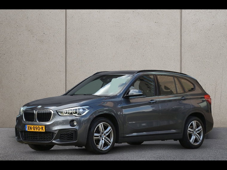 Foto van BMW X1
